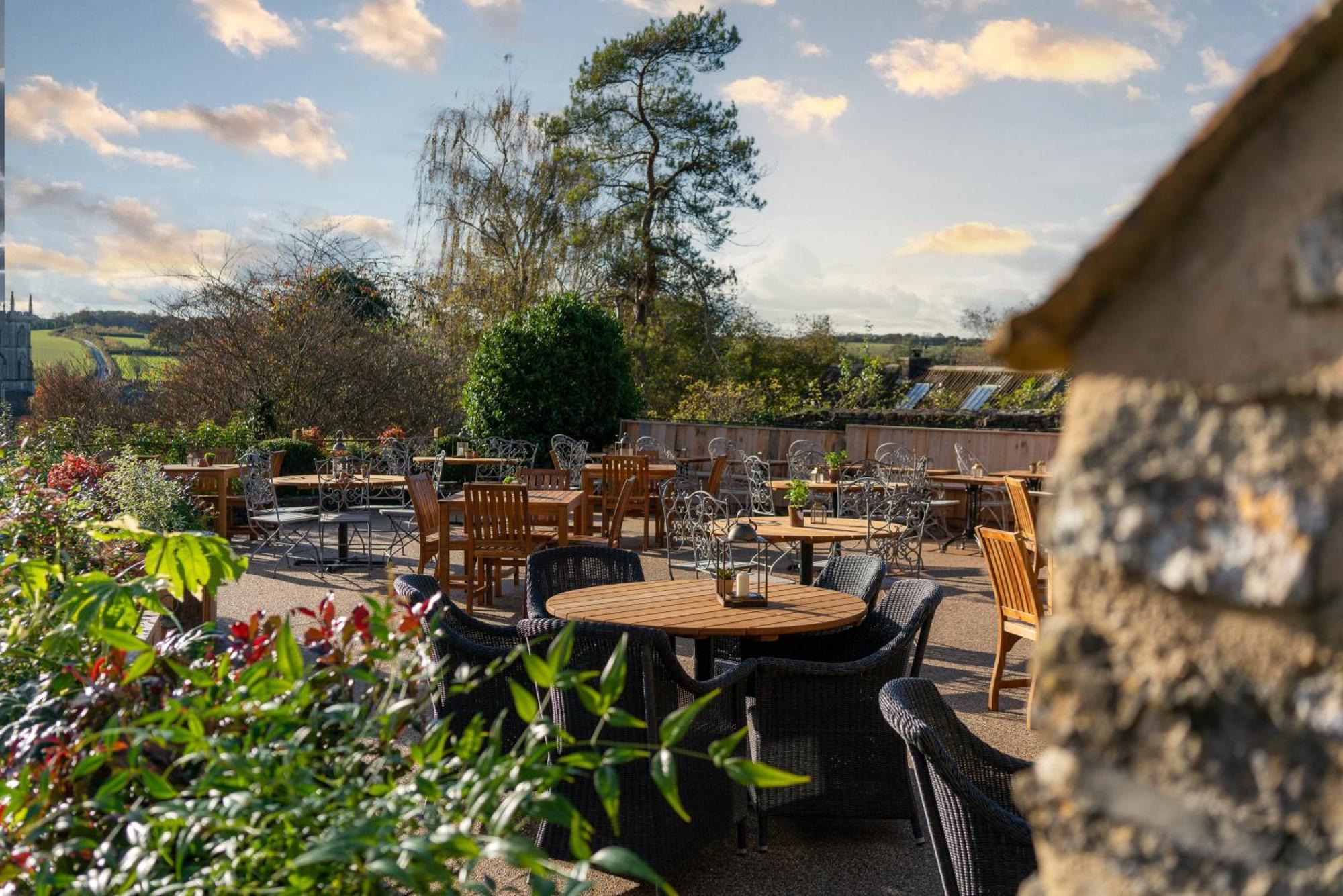 Norton St Philip The George Inn & Plaine מראה חיצוני תמונה